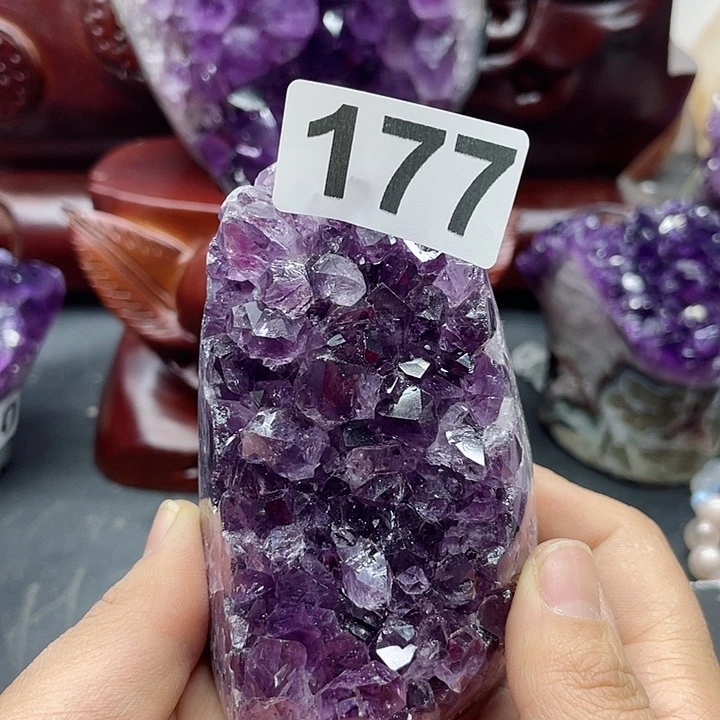 水晶大型摆件（非配饰）未镶嵌