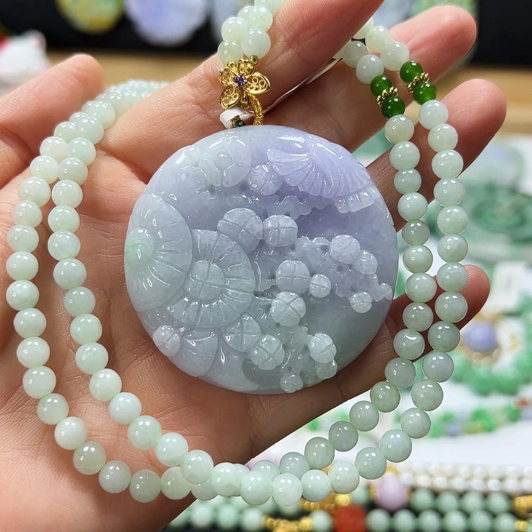 翡翠未镶嵌颈饰吊坠