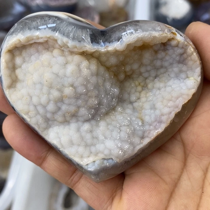 紫晶未镶嵌珠宝半成品