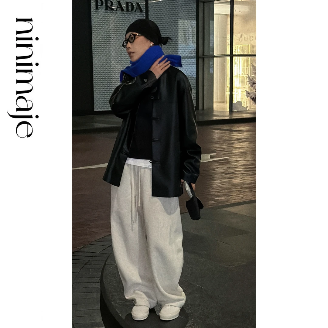 NanBeiBei 加厚结构抽绳松紧腰廓形小弯刀卫裤 7642