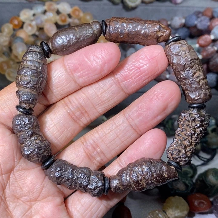 未镶嵌玛瑙/玉髓珠宝奇石