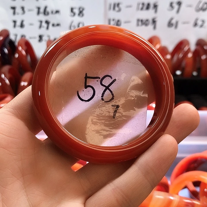 手镯玛瑙/玉髓未镶嵌