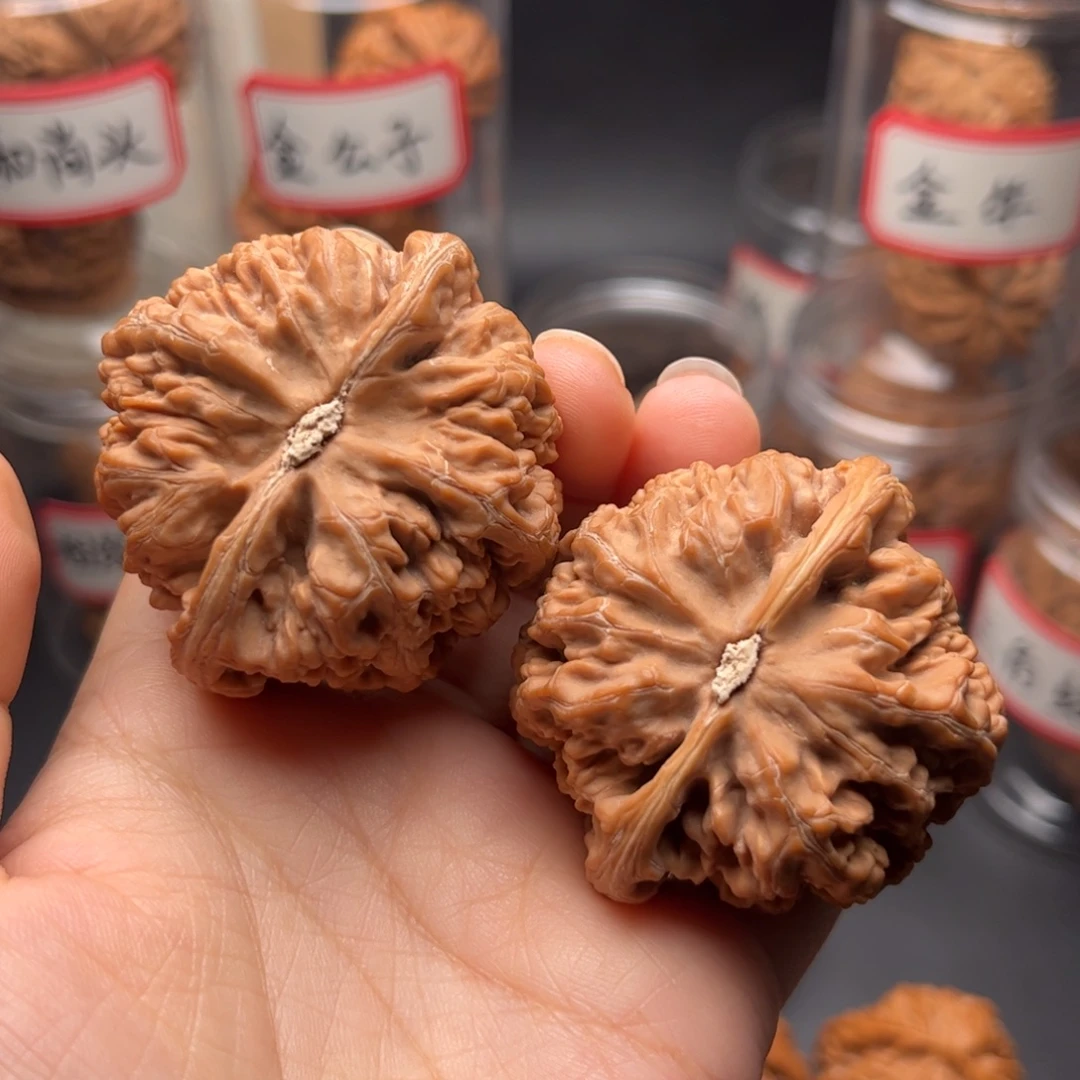 用***4文玩核桃把件48大粗筋