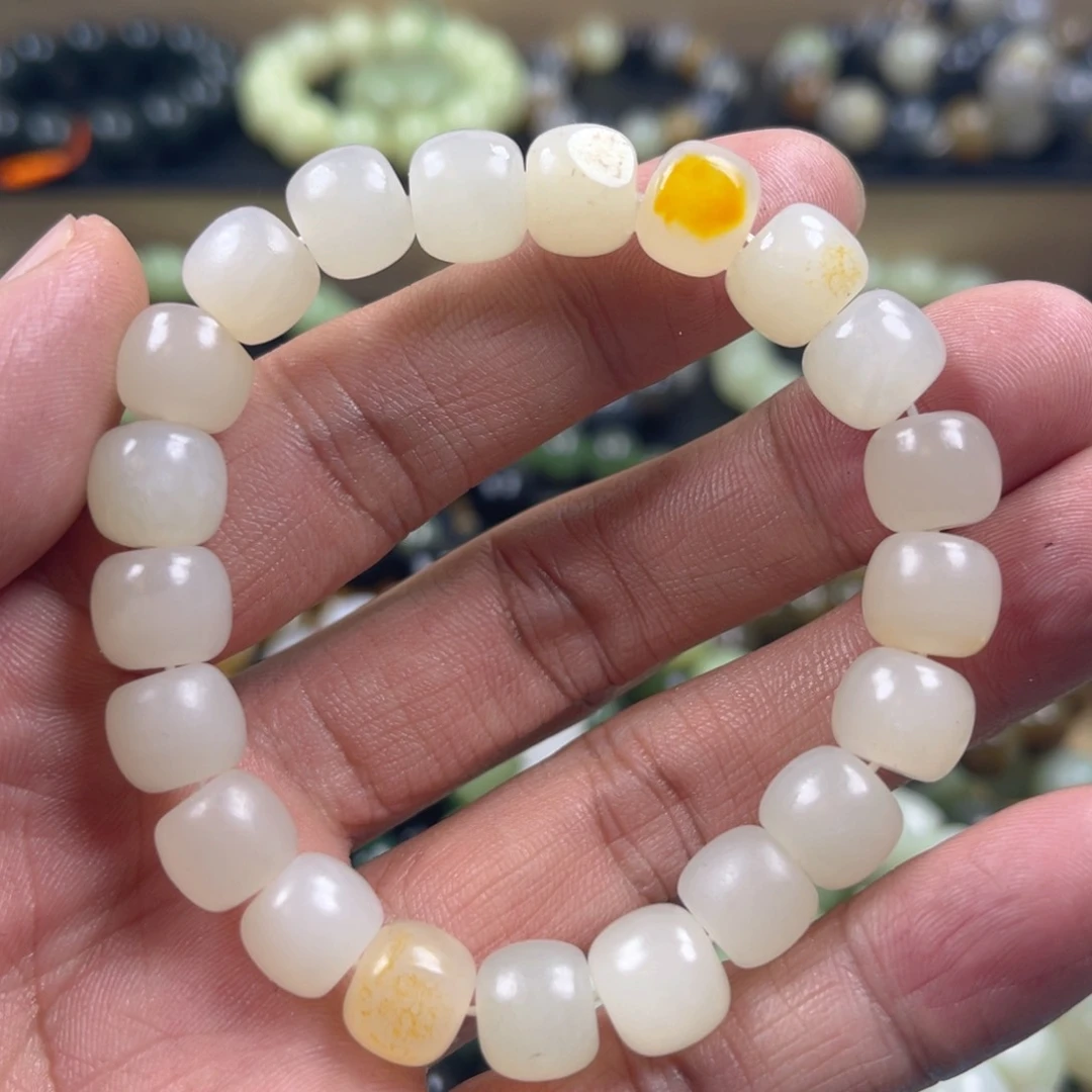 和田玉手串未镶嵌