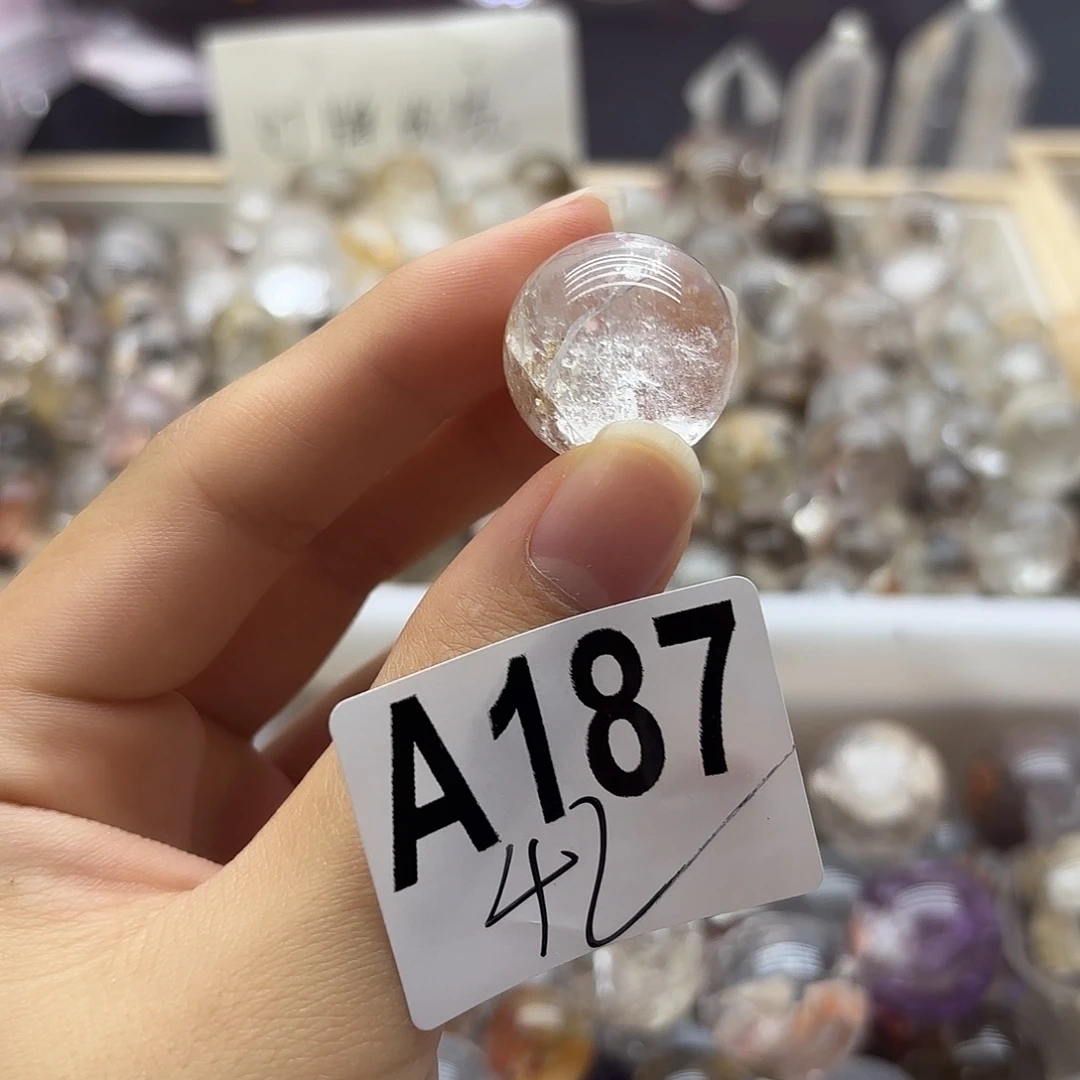 是****未镶嵌珠宝半成品水晶187