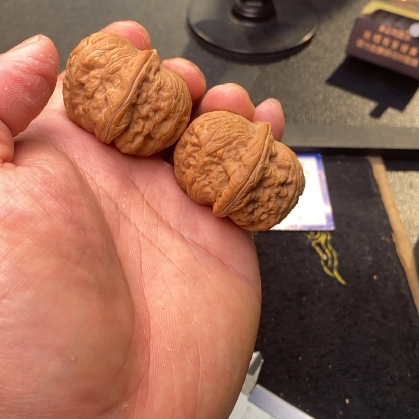 【闪购商品】文玩核桃把件9号41全品平谷元宝