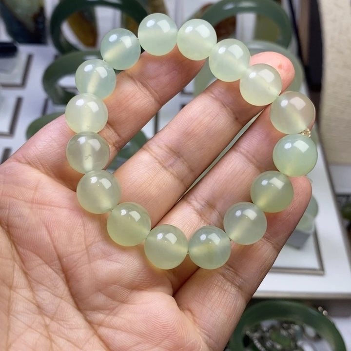 未镶嵌蛇纹石玉手链