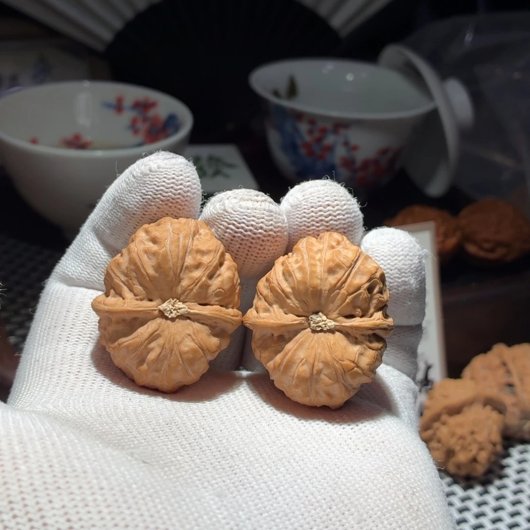 文玩核桃吊坠39肚 一代门头沟元宝