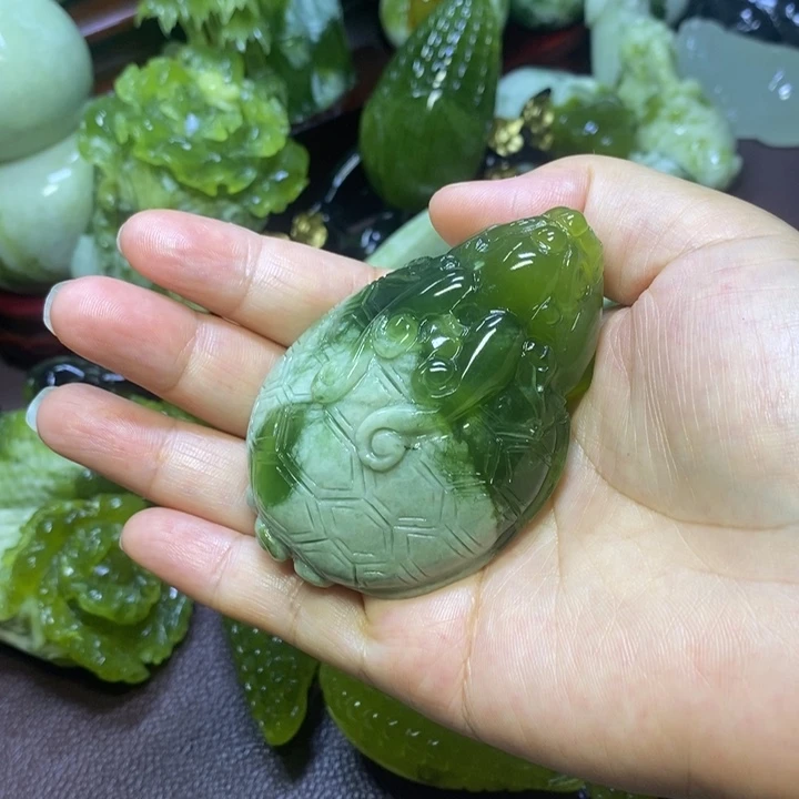 【闪购商品】蛇纹石玉未镶嵌手把件