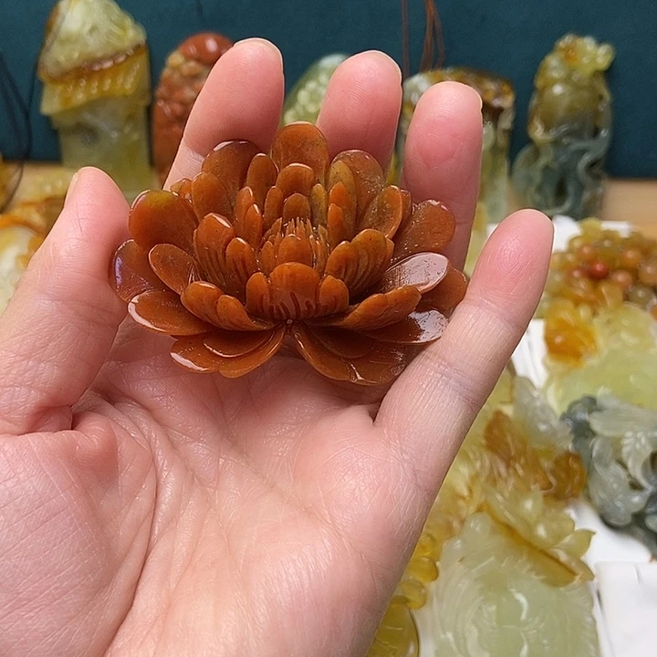 蛇纹石玉合金颈饰