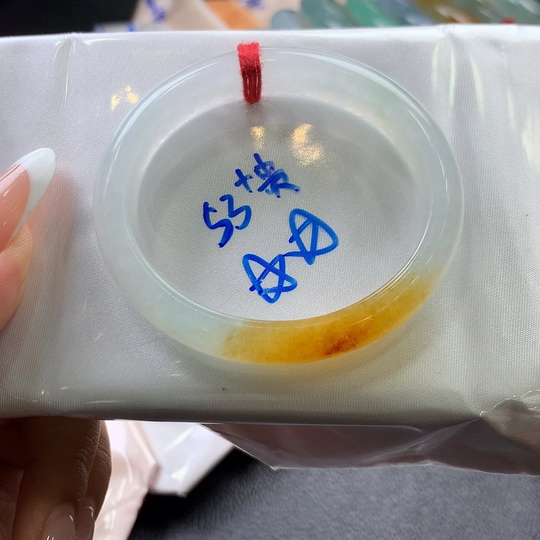 翡翠未镶嵌手镯（贵妃镯）51号