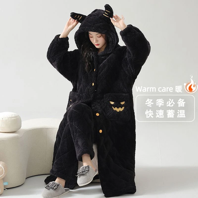 睡衣女三层夹棉2025新款珊瑚绒睡袍秋冬季加绒加厚可外穿家居服