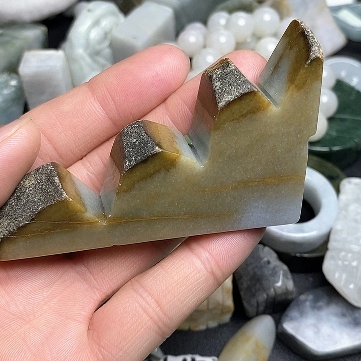 翡翠未镶嵌颈饰天然翡翠178