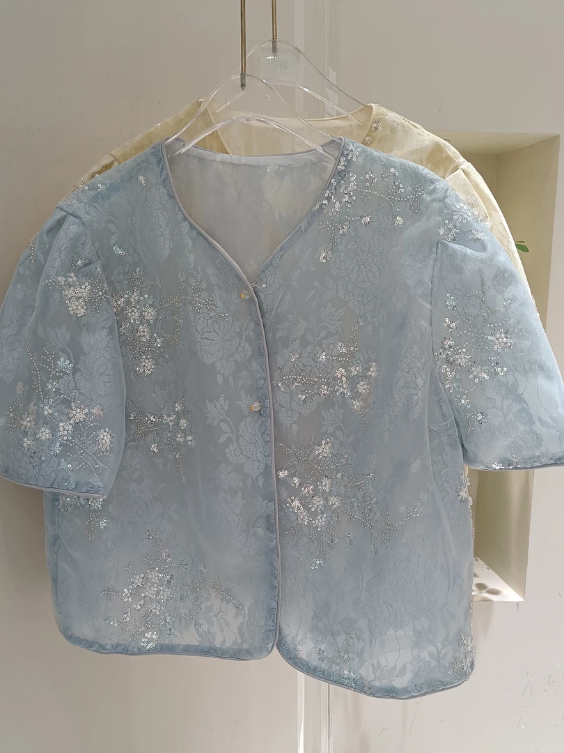 631重工穿珠亮片欧根纱蓝色黄色国风外套