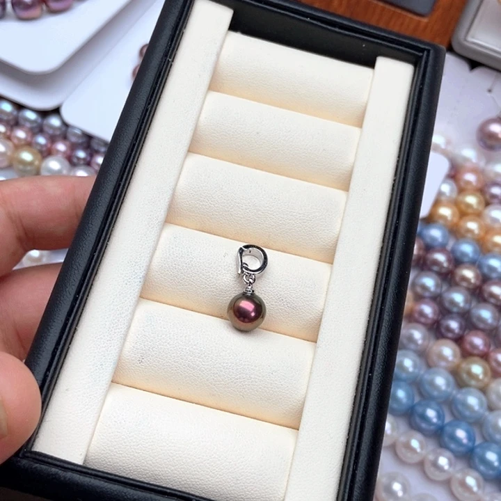 颈饰银S925镶嵌淡水珍珠