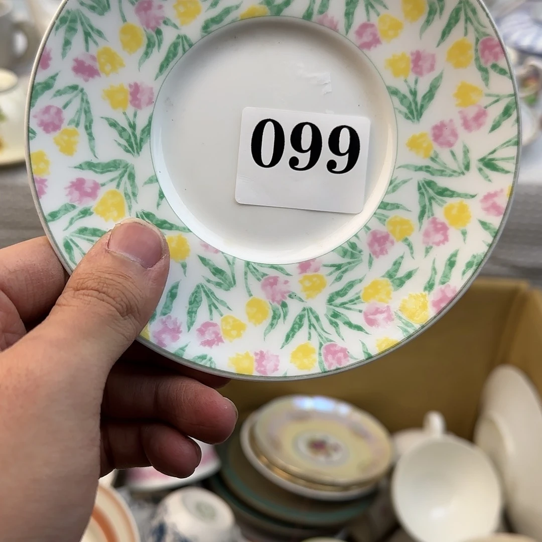 茶盏妍****?我的小姐姐们都是我的小可爱们都是我