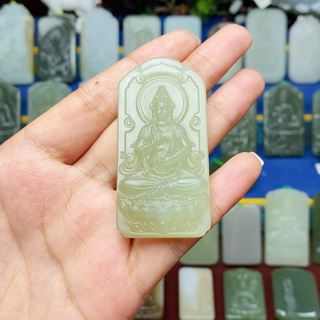 【闪购商品】颈饰未镶嵌和田玉