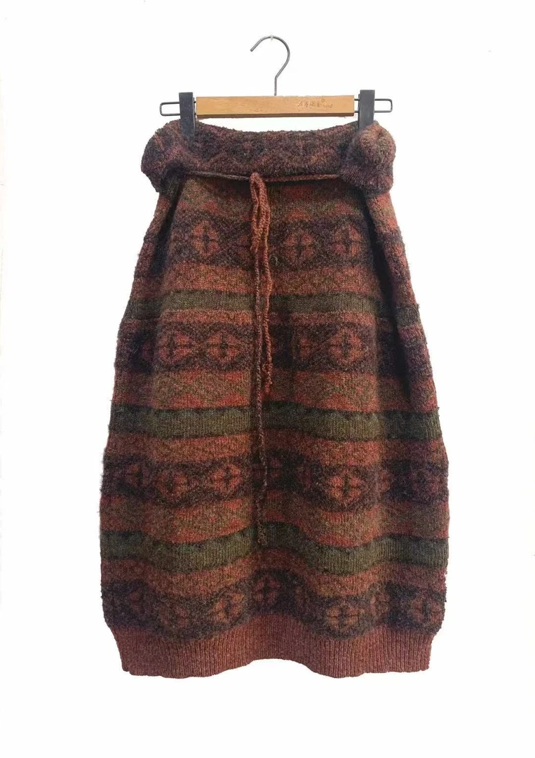 山山家-左岸迷香【半裙】Z24FW7107针织复古休闲时尚秋冬宽松百搭