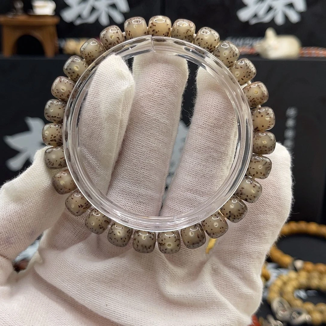 手串星月菩提石玉8×7玉化冰糖高抛