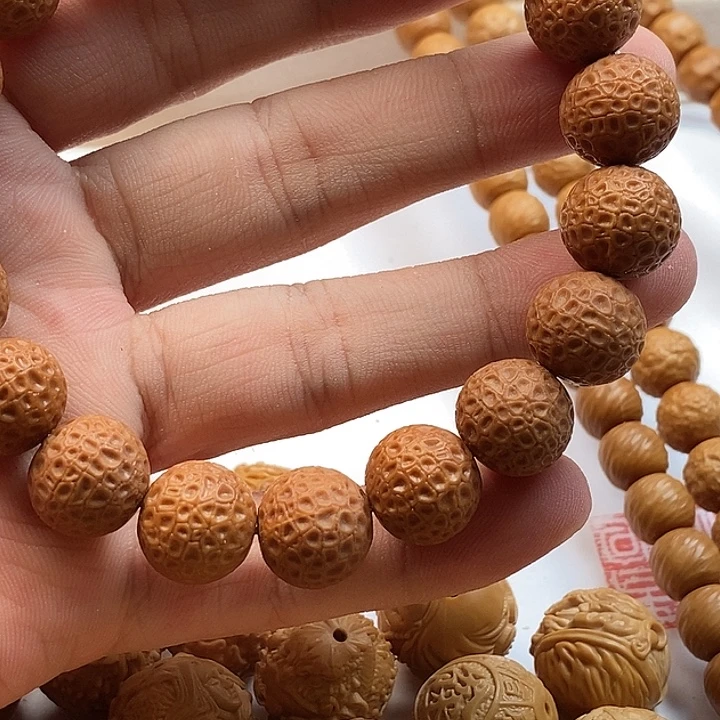 小****手串猴头核桃龙蛋