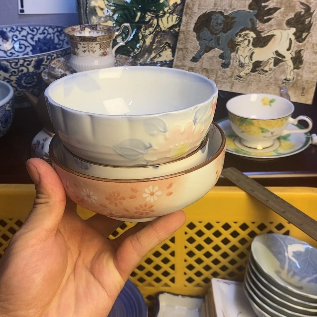 ****王瓷片碗橱点赞转发本条微博