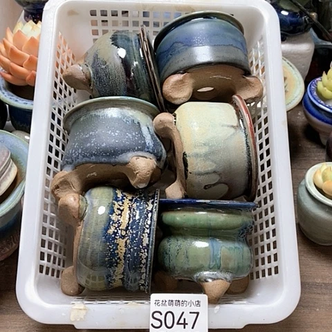 紫砂花盆047微瑕品口径6厘米左右