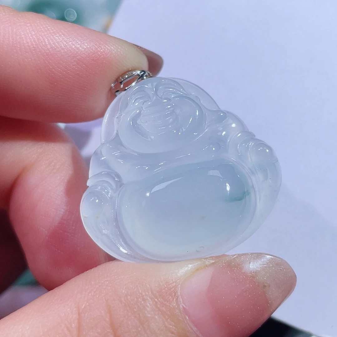 翡翠18K金镶嵌颈饰佛公