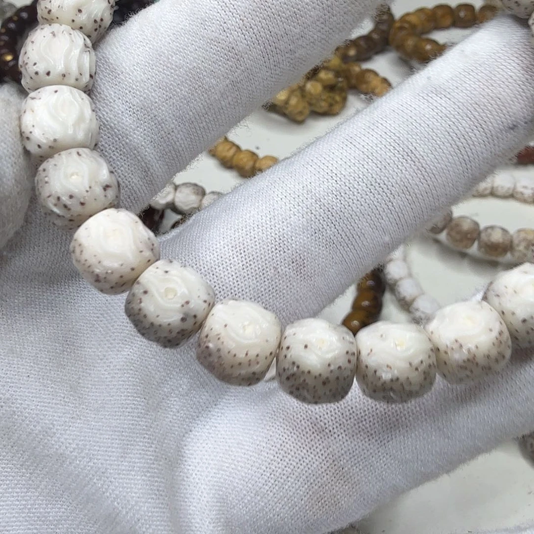 星月菩提吊坠朋**尔毕业大留白牛毛星龙须a35