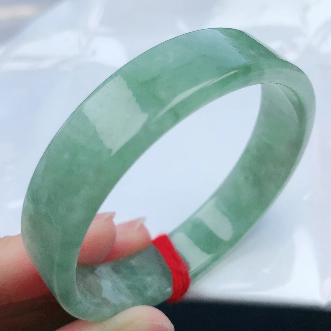 翡翠手镯未镶嵌 51圈口882700