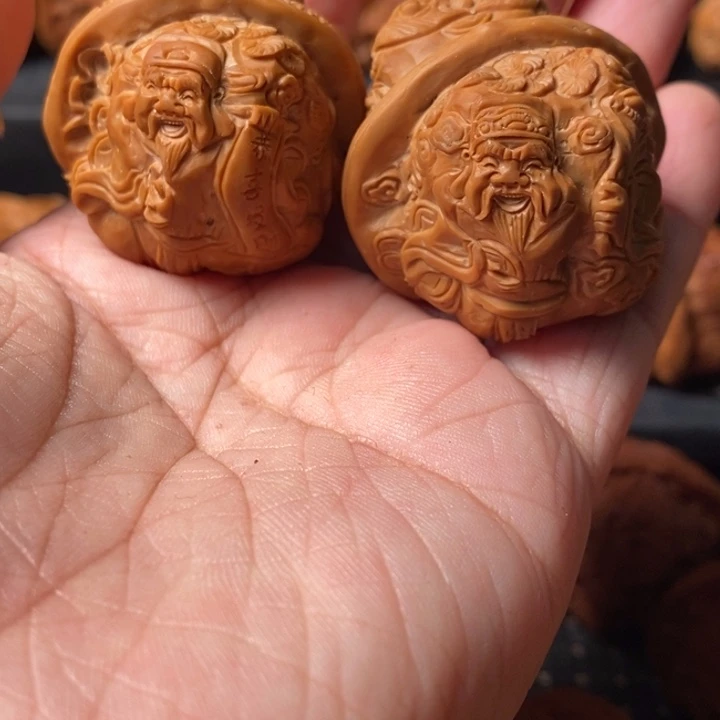 W***e把件文玩核桃财神金蟾