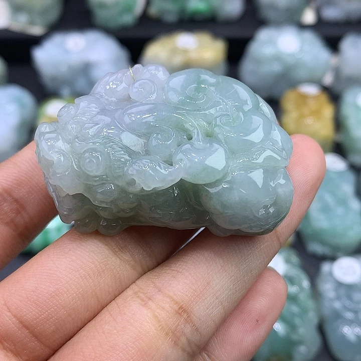 翡翠未镶嵌颈饰天然缅甸翡翠