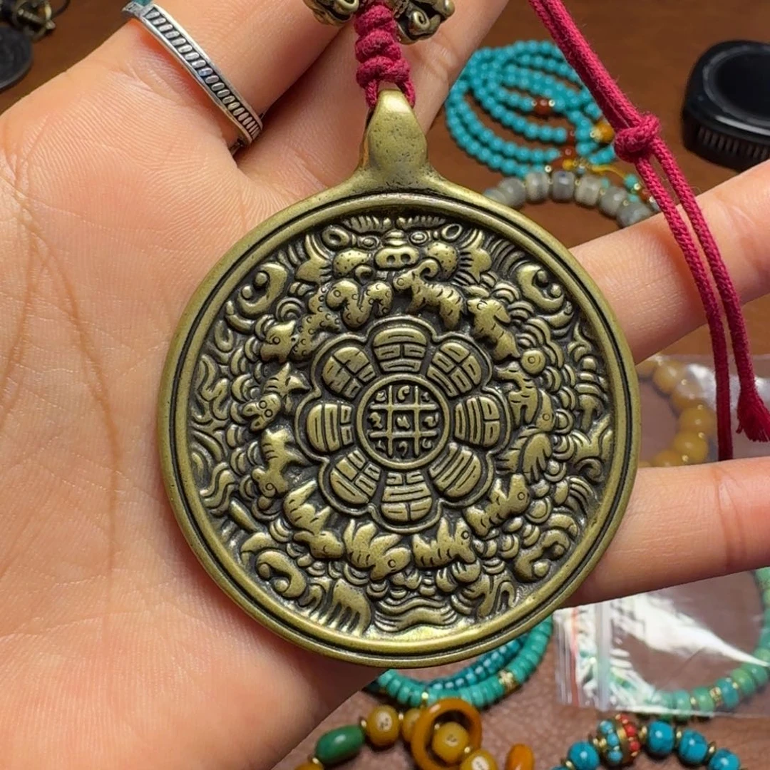 不****生藏族文玩手串艺术品