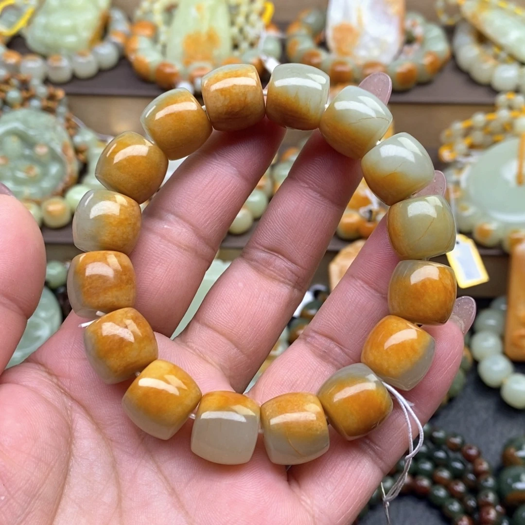 透闪石质玉未镶嵌手串