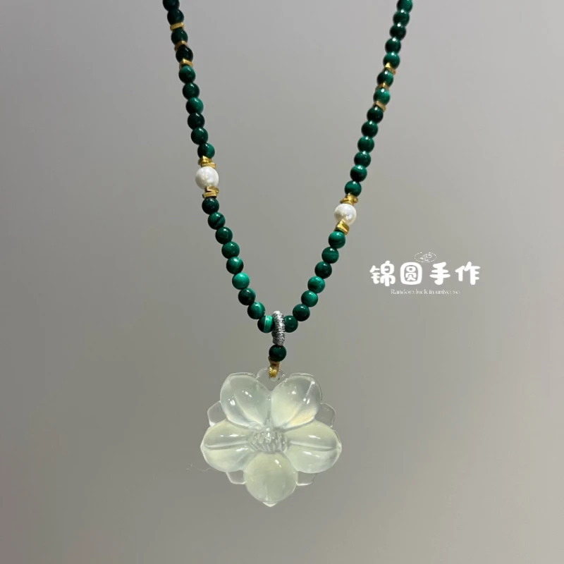 【百合花】纯天然岫玉老师傅纯手工雕刻百合花吊坠（多样性发一）