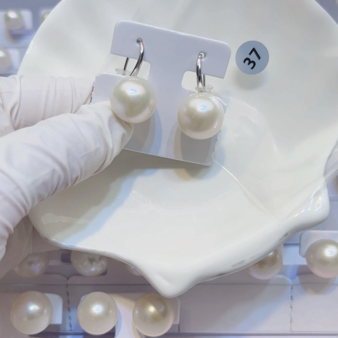银S925镶嵌淡水珍珠耳饰