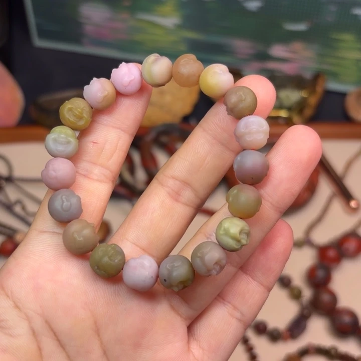 倔****未镶嵌手链玛瑙/玉髓