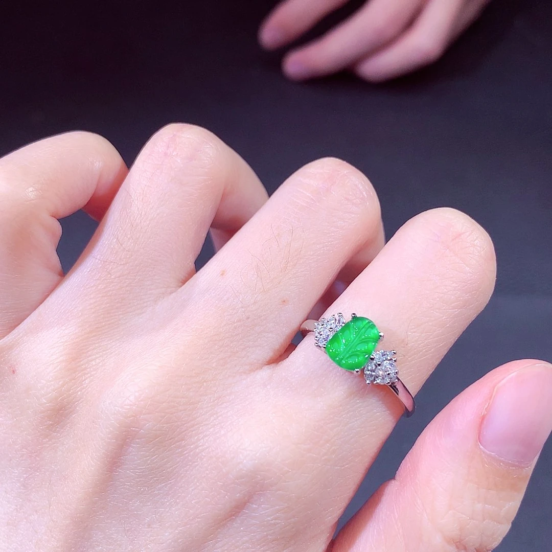 未镶嵌戒指翡翠翡翠