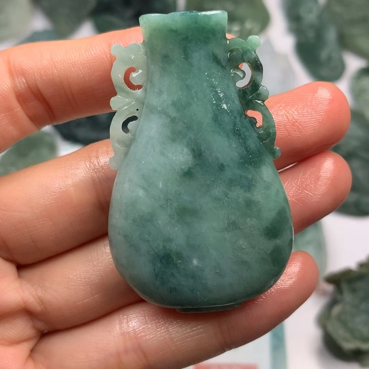 未镶嵌定制翡翠翡翠