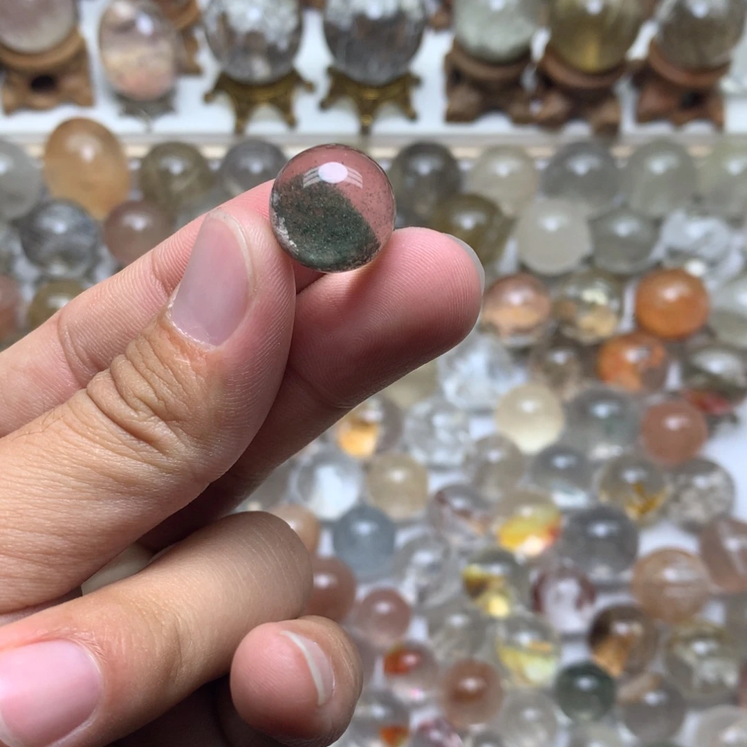 水晶未镶嵌珠宝半成品绿幽灵球