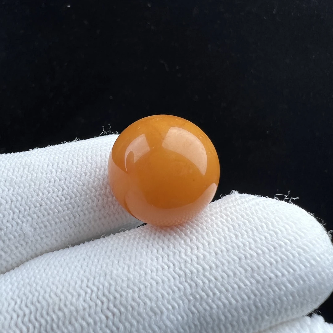 B1306天然蜜蜡瑕疵特价 鸡油黄圆珠17.9mm支持鉴定假一罚十