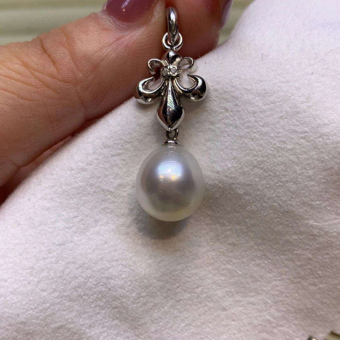 颈饰银S925镶嵌海水珍珠