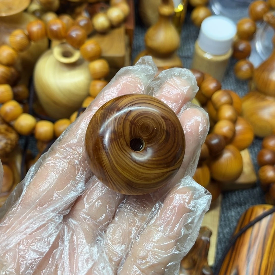 柏木（崖柏）时***步太行崖柏