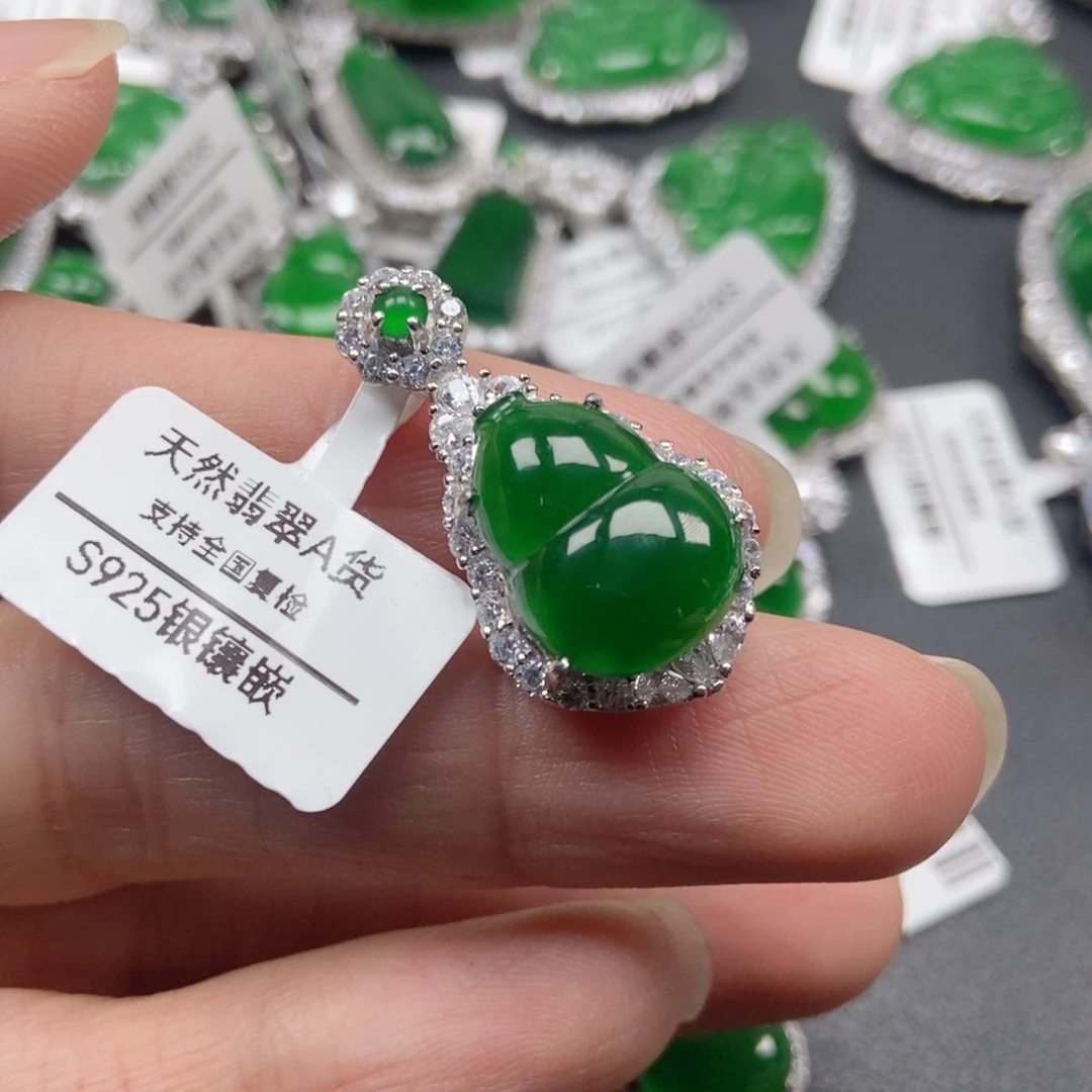 翡翠银S925镶嵌颈饰