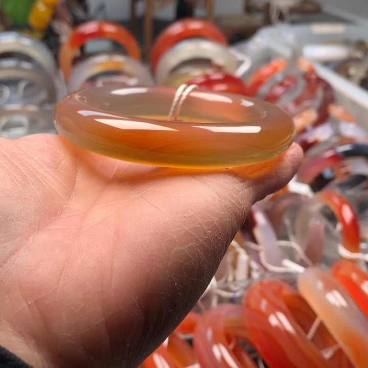 玛瑙/玉髓未镶嵌手镯