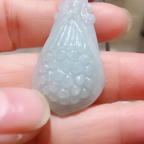 颈饰未镶嵌翡翠天然缅甸翡翠A货吊坠