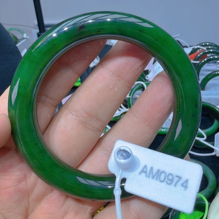 和田玉（碧玉）手镯未镶嵌58