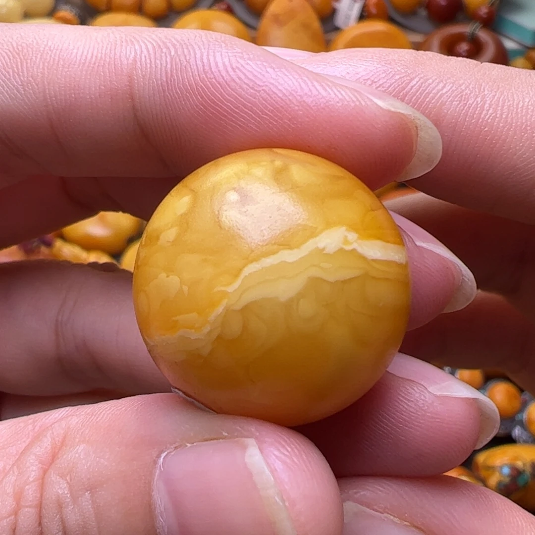 琥珀未镶嵌珠宝奇石22.8