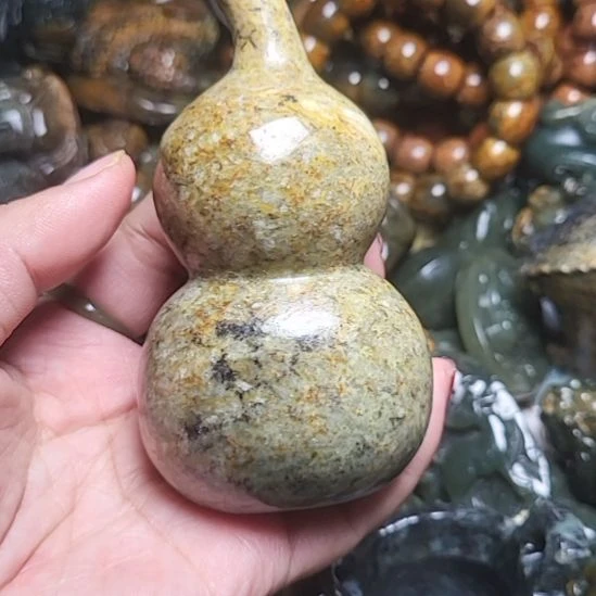 岫岩河磨玉（透闪石质玉）未镶嵌挂件