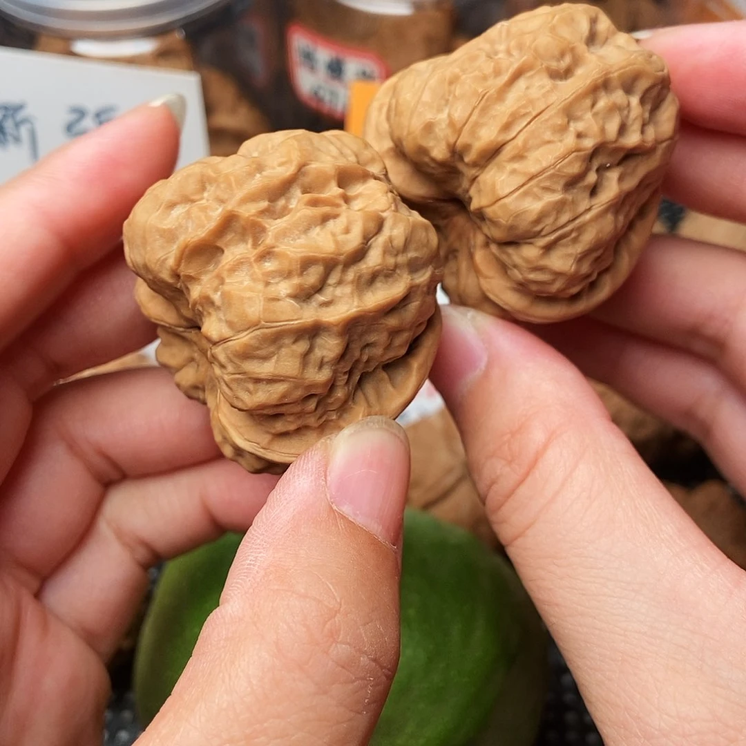 文玩核桃吊坠蛤蟆40