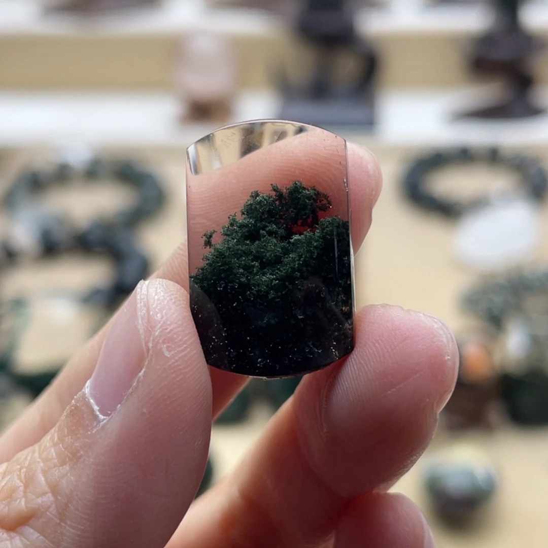 颈饰水晶未镶嵌绿幽灵吊坠